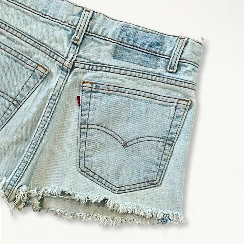 SOLD Vintage 90s Levi’s 501 Cut-Off Jean Shorts 1992 Raw Hem Distressed Denim - Picture 11 of 14